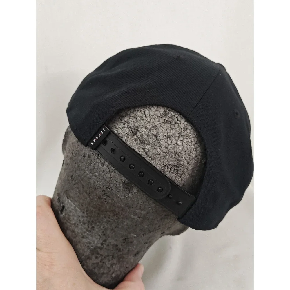 Nike Hat Jordan Jumpman M L Adjustable SnapBack Men Low‎ Profile Black White